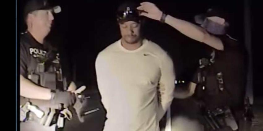 Politie geeft beelden vrij van aanhouding golfer Tiger Woods