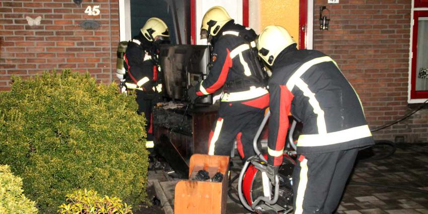 Woonkamer uitgebrand in Hoogeveen 
