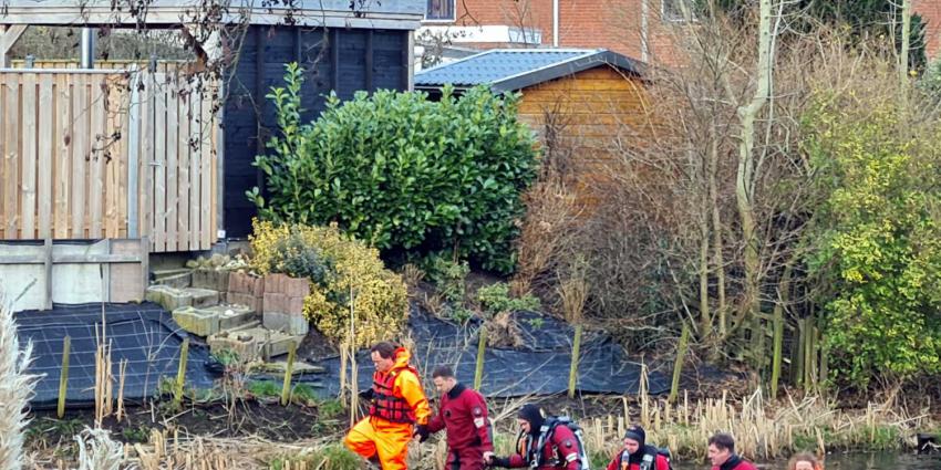 zoektocht-vijver-brandweer