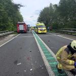 aanrijding-N34-schade-brandweerman