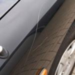 Politie doet onderzoek naar 120 vernielingen van auto's in Groningen