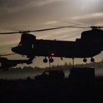 chinook-donker-militair-transport