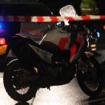 Politie onderzoekt mogelijke mishandeling man door tweetal op motor