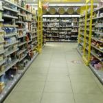 supermarkt-schappen-voeding