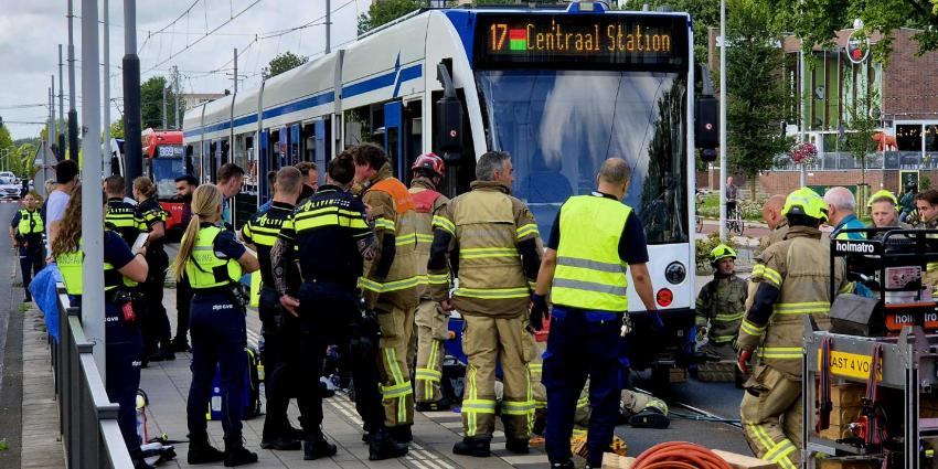 tram-aanrijding-brandweer-ambulance