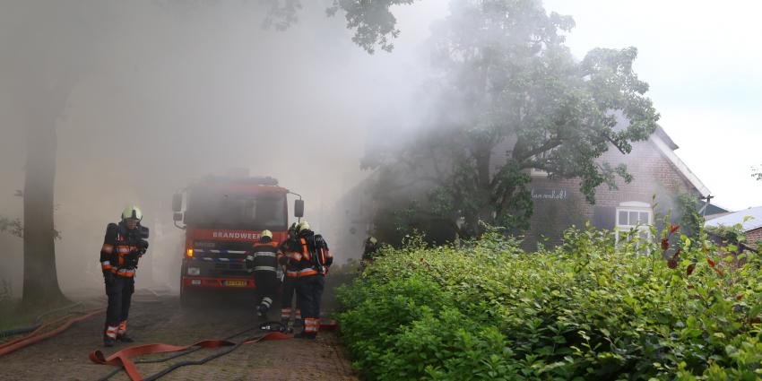 Grote brand in woonboerderij in Breugel