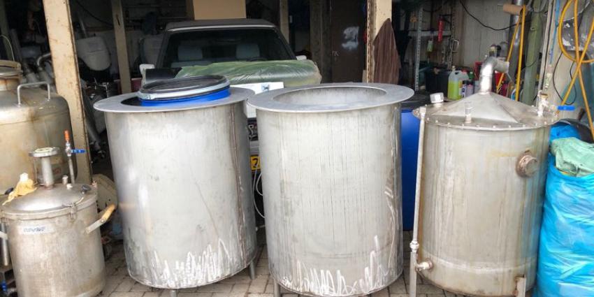 Drugslabs opgerold en aanhoudingen in drugsonderzoek