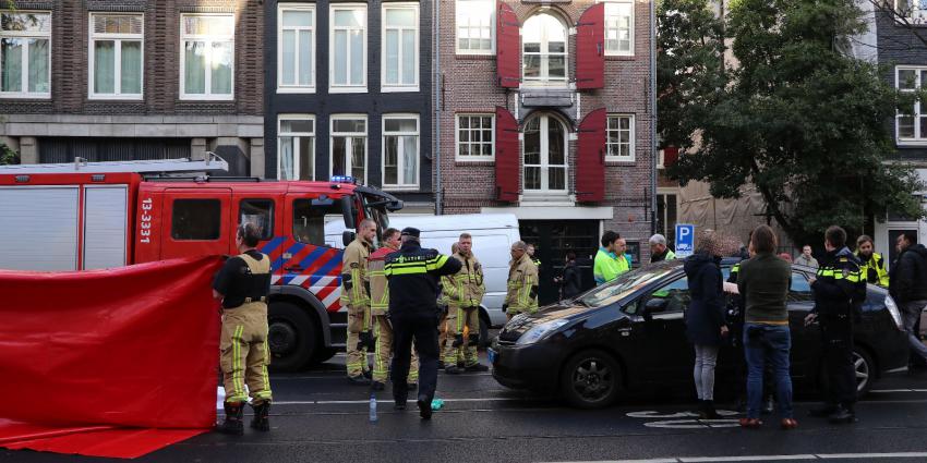 Voetganger overleden na aanrijding op Rozengracht in Amsterdam