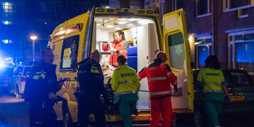 Man neergeschoten die voordeur opende