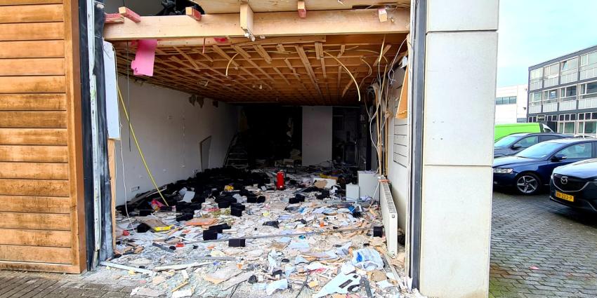 Gevel volledig verwoest door explosie