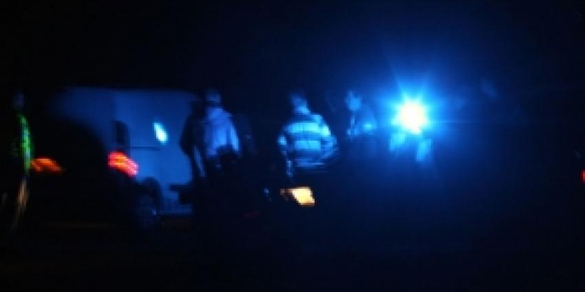 Foto van politieauto bij nacht | Archief FBF.nl
