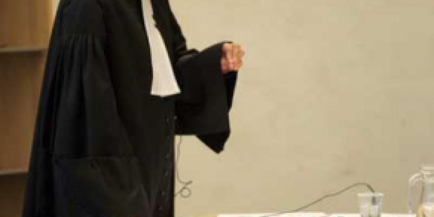 Nieuwe ooggetuigen: 'jongetje aan roer bij bootongeval'