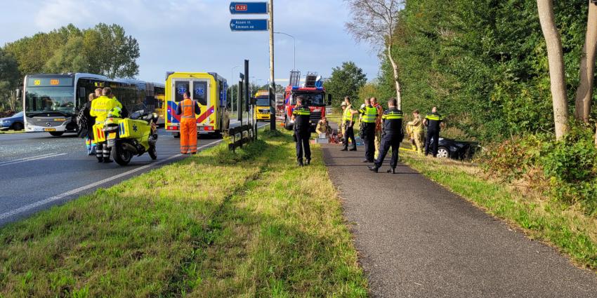 Hulpdiensten ter plaatse