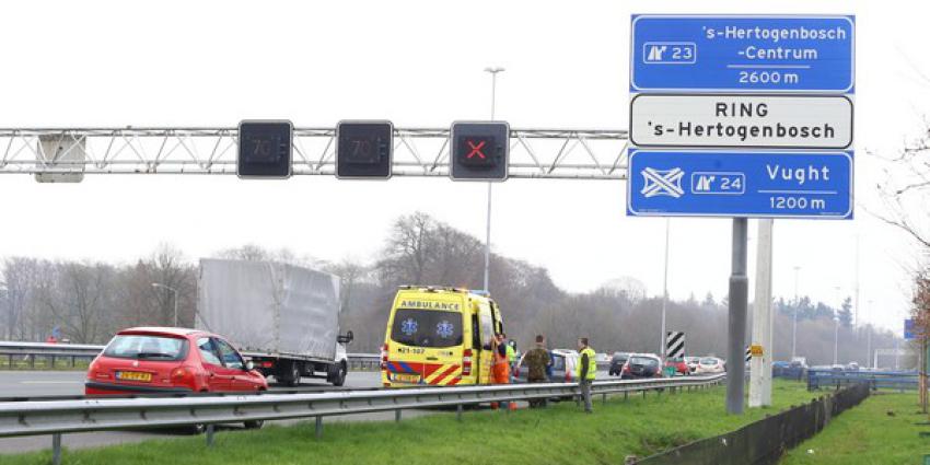 Flinke vertraging op A2 tussen Boxtel en Vught door ongeval