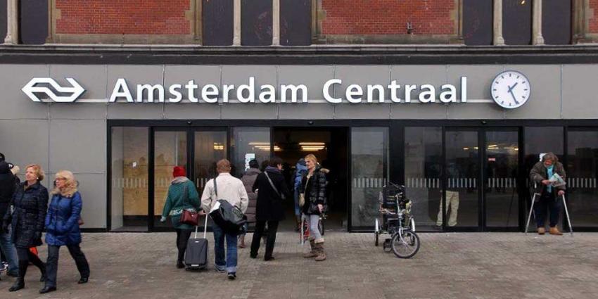 Foto van Stationsplein voor CS A'dam | BON