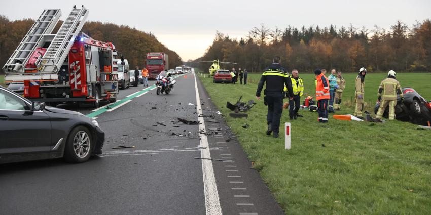 Hulpdiensten ter plaatse