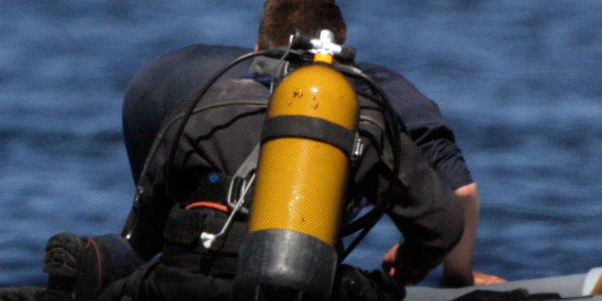 duikfles-zuurstof-boot-marine