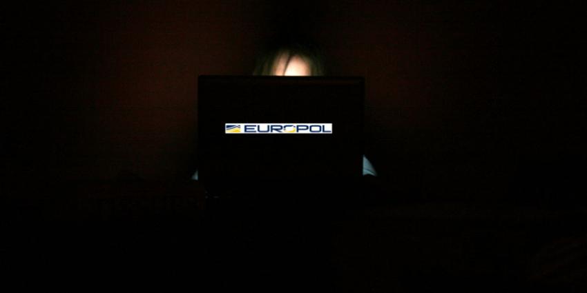 Toegang tot geheime terrorismedossiers vanwege veiligheidslek Europol