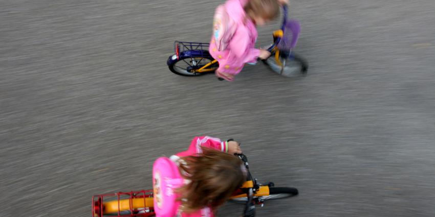 kinderen of fiets