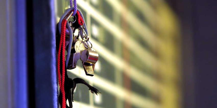 Foto van fluit scheidsrechter | Archief EHF