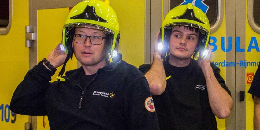 Brandweer Vlaardingen verder met gele helmen met led-verlichting 