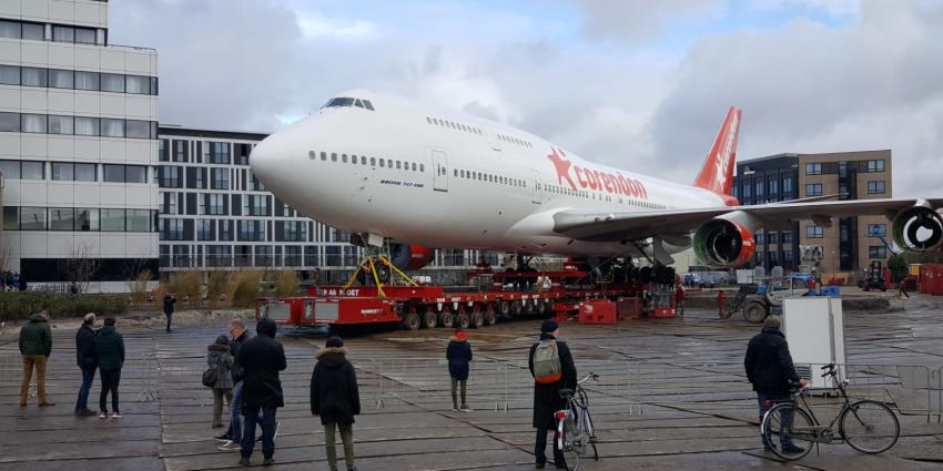 Boeing Corendon staat op zijn plaats
