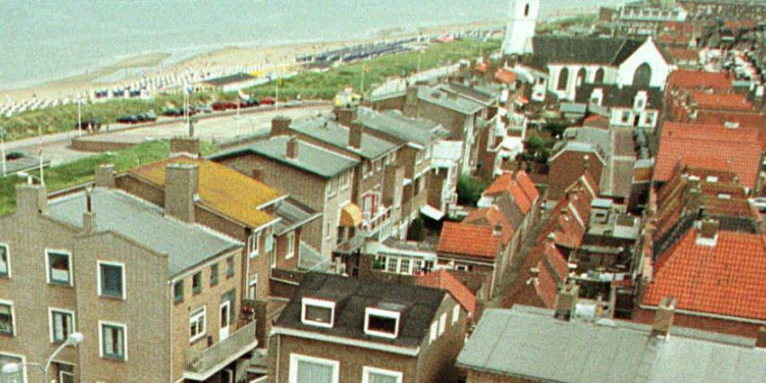 Botten gevonden op strand Katwijk
