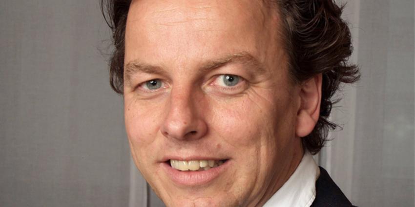 Koning Willem-Alexander beëdigt Bert Koenders als minister van Buitenlandse Zaken