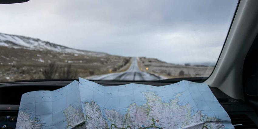 landkaart-auto-roadtrip-vakantie