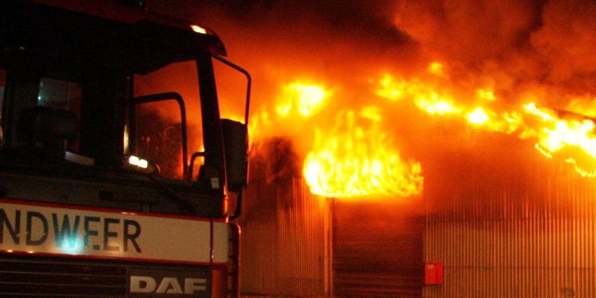 Barneveld vrijdagnacht tweemaal getroffen door grote brand 