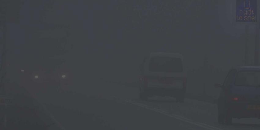 mist-auto-donker