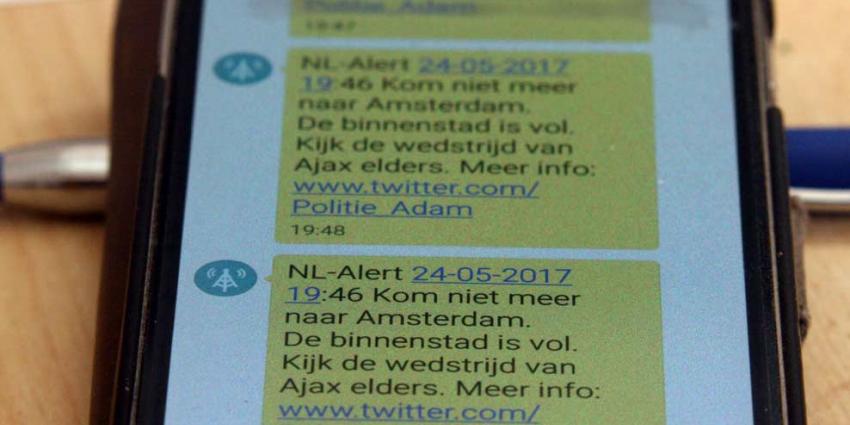 Onderzoek naar paardenmiddel NL-Alert tijdens Europa league-finale Amsterdam