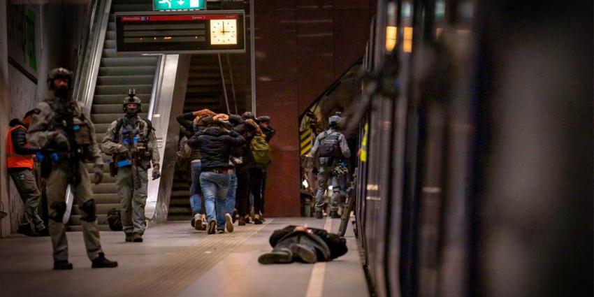 oefening-gijzeling-metro-Rotterdam