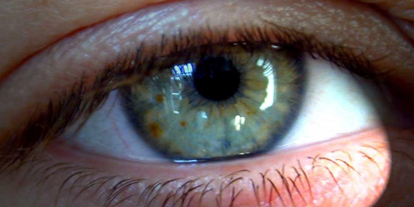 Ogen testen in het donker levert betere diagnose oogziekten op
