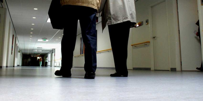 patient-ziekenhuis-gang