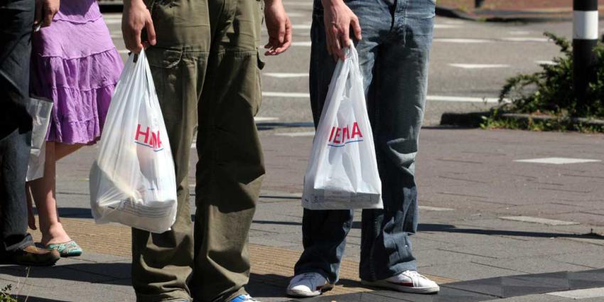 71 procent minder plastic tasjes over hun toonbank