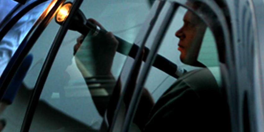 recherche-zaklamp-auto