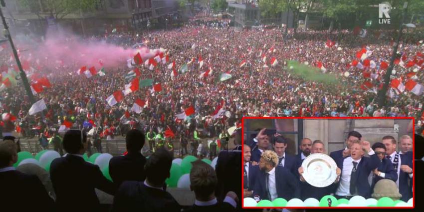 Huldiging Feyenoord begonnen