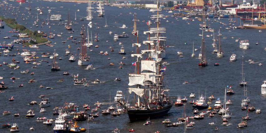 Sail-In Parade 2015 met 8 kilometer lengte twee keer zo lang
