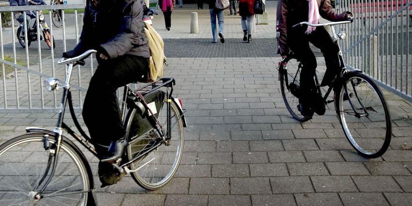 OM eist voorwaardelijke jeugddetentie voor uitbuiting minderjarig meisje