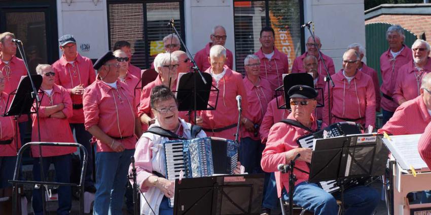 Shanty straatfestival Joure trekt veel publiek