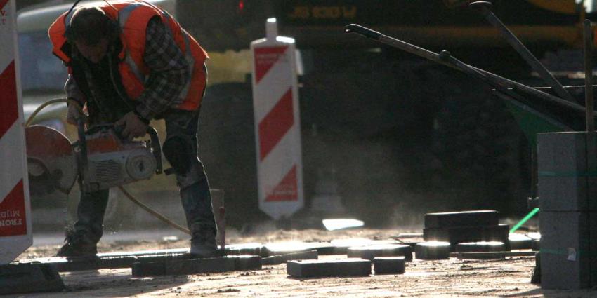Startsein groot onderhoud Regenboogbuurt Almere