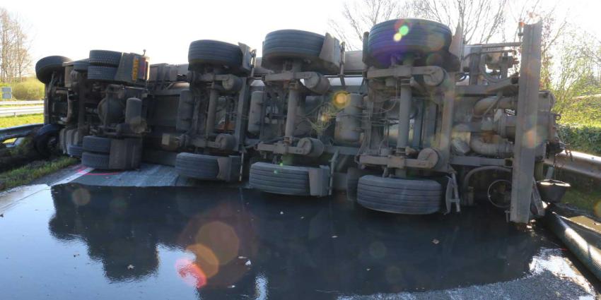 tankwagen-gekanteld
