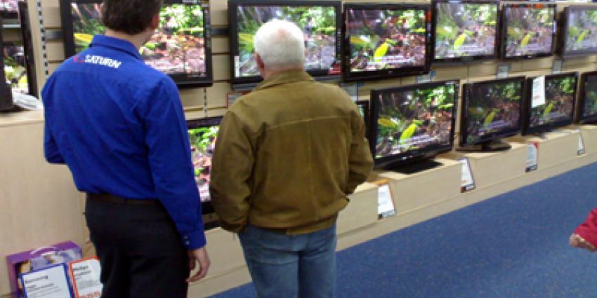 Foto van digitale televisies in winkel | Archief EHF