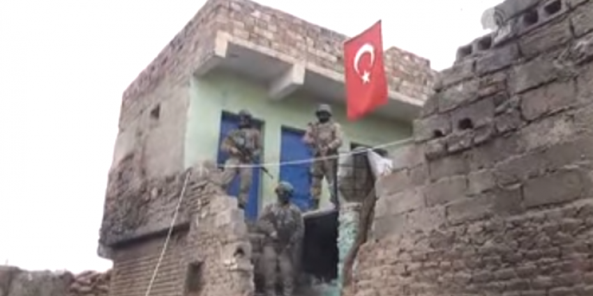 Weer doden bij nieuwe aanslag op militairen in Turkije