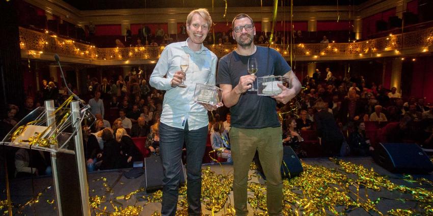 Theo Maassen en Jan Beuving winnen cabaretprijzen