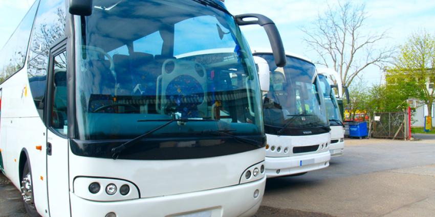 Chauffeurs touringcars soms doodmoe achter het stuur