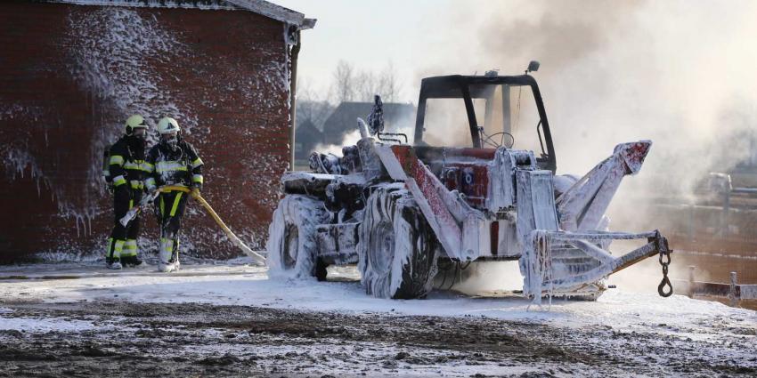 Landbouwvoertuig verwoest door brand in Sint-Oedenrode