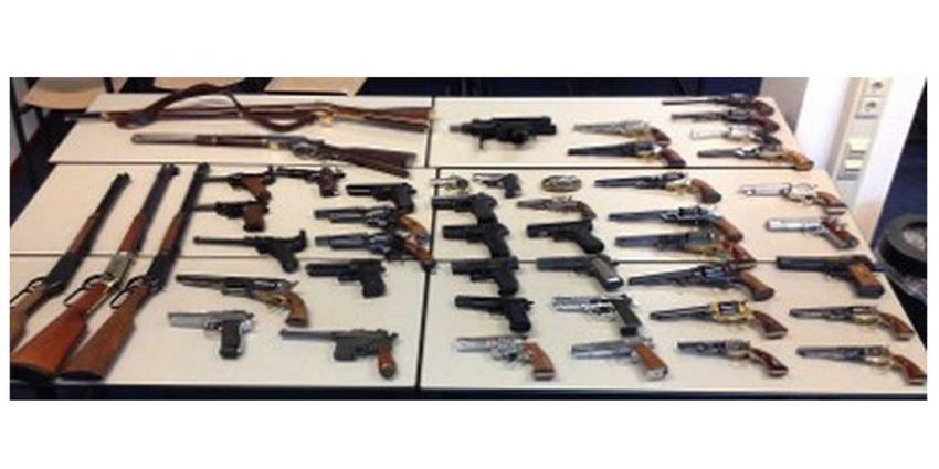 Grote wapenverzameling in beslag genomen in Borsele