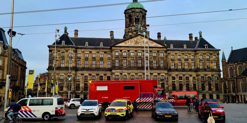 Hulpdiensten ter plaatse op de Dam